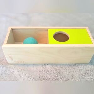 Lovevery Sliding Top Box